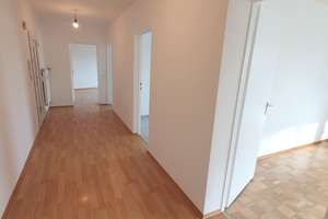 ⭐++4-Zimmer Wohnung ++sehr hell++geräumig++ moderne EBK zur Ablöse – Nordendstraße 23, 80801 Neuschwabing, München – Vorschaubild 7