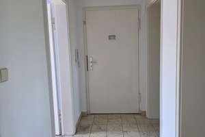 **PF-Pflügerstr.**gemütliche 3-Zi.-DG-Wohnung im 5.OG mit EBK und Balkon** – Pflügerstr. 50, 75175 Au, Pforzheim – Vorschaubild 8