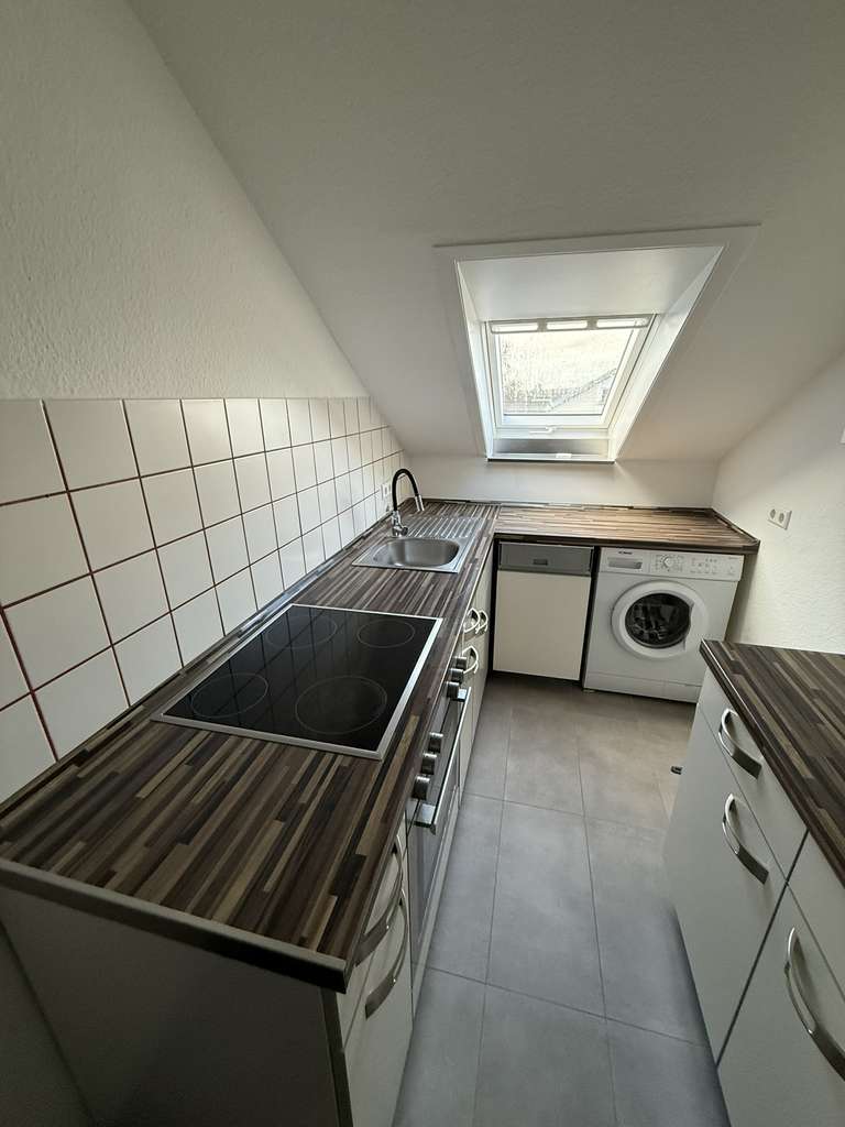 Immobilie in Umkirch - DG Wohnung in Umkirch - renoviert und unvermietet! - Bild 3