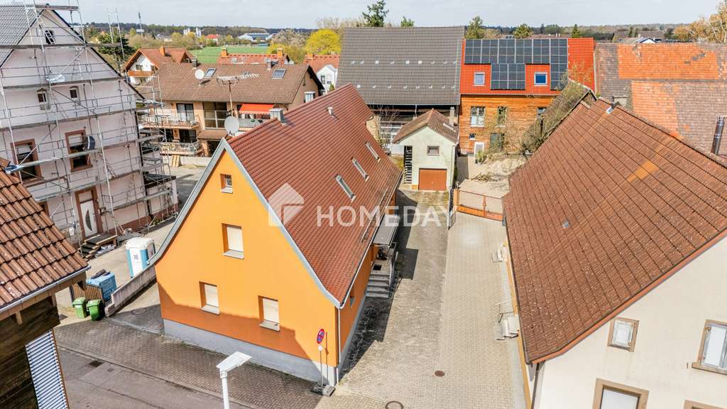 Immobilie in Stutensee - Bauträger aufgepasst: über 1.200 m² Grundstück mit Ausbaupotenzial in bester Lage! - Bild 2