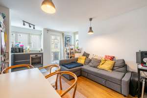 AIGNER - Moderne 2-Zimmer-Wohnung mit Westbalkon in der Maxvorstadt – Die vollständige Adresse der Immobilie erhältst du vom Anbieter., 80797 Josephsplatz, München – Vorschaubild 1