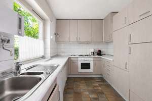 Ruhig gelegenes Einfamilienhaus mit Garten und viel Platz zum Ankommen in Krefeld-Traar! – Die vollständige Adresse der Immobilie erhältst du vom Anbieter., 47802 Traar, Krefeld – Vorschaubild 16