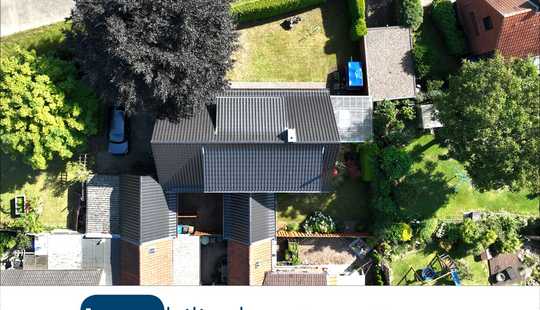 Bild von Sanierte Doppelhaushälte mit massiver Werksatt und Garage