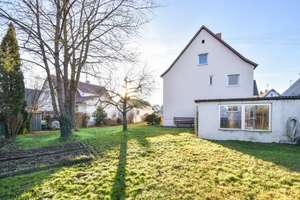 AIGNER - Sanierungsbedürftiges Zweifamilienhaus mit Ausbaupotenzial in Wasserburg – Die vollständige Adresse der Immobilie erhältst du vom Anbieter., 89312 Günzburg – Vorschaubild 4