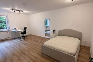 Zimmer in hochwertig renovierter Wohnung mit All-inclusive-Miete  (Zimmer 1/3) – Schillerstraße 38, 74072 Heilbronn, Heilbronn – Vorschaubild 5