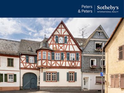 Rheingauer Geschichte – Hofreite mit Weinkeller und viel Potenzial