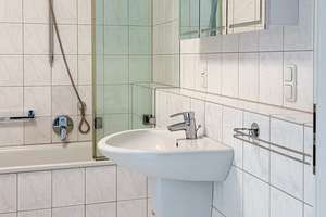 Gut gelegende 2-Zimmer-Wohnung mit EBK, zwei Terrassen und Garagenstellplatz – Die vollständige Adresse der Immobilie erhältst du vom Anbieter., 56076 Horchheim, Koblenz – Vorschaubild 13