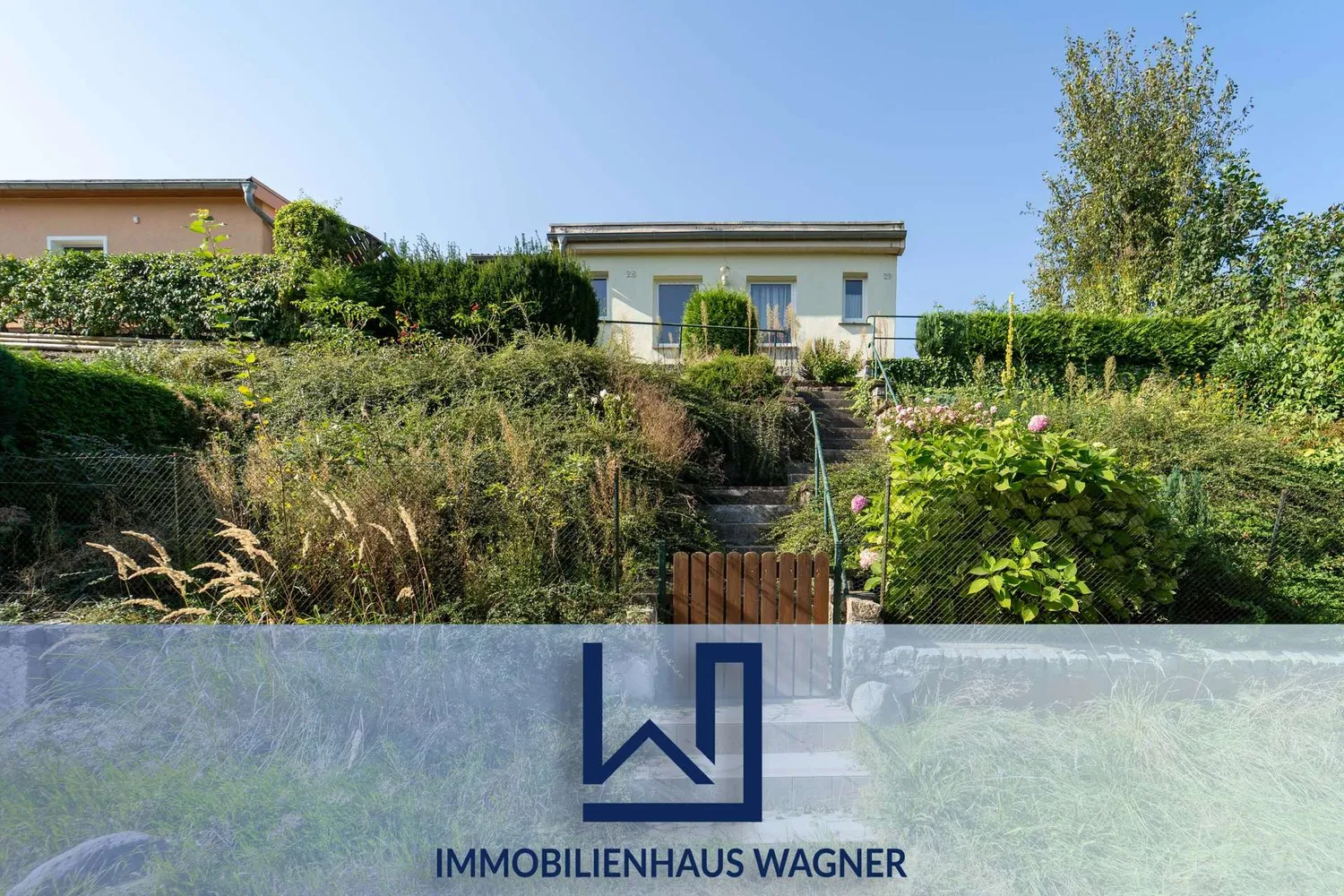 Ferienbungalow: Zwei Wohneinheiten mit Blick zum Tollense See, Mecklenburgische Seenplatte Kreis – Bild 4