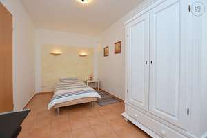 Schön möblierte Wohnung mit Reinigungsservice in Stuttgart Münster – Die vollständige Adresse der Immobilie erhältst du vom Anbieter., 70376 Münster, Stuttgart – Vorschaubild 11