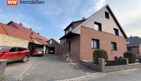 Bild von 2-3 Fam.-Haus mit Keller, Garage und Carport, liegt in ruhiger zentraler Lage nahe der Innenstadt!