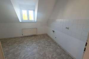 schöne Dachwohnung mit Fahrstuhl – Die vollständige Adresse der Immobilie erhältst du vom Anbieter., 9113 Schloßchemnitz, Chemnitz – Vorschaubild 6