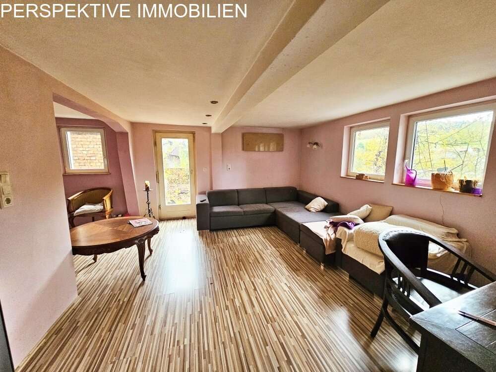 Ländliches Anwesen - EFH mit Scheune und Nebengebäuden, Odenwaldkreis – Bild 4