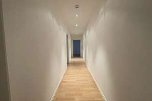 2-Zimmer-Wohnung in Augsburger Innenstadt (nur gegen Küchen Ablöse!) – Frölichstraße 12 ½ Seiteneingang, 86150 Stadtjägerviertel, Augsburg – Vorschaubild 3