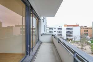 Exklusive 4-Zimmer-Wohnung mit zwei Außenbereichen, zwei Bädern und Einbauküche im Maybach-Quartier – Maybachstraße 25, 70469 Bahnhof Feuerbach, Stuttgart – Vorschaubild 3