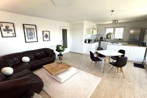 Im modernen Dreifamilienhaus♥️Grünlage♥️Hell ♥️2,5 Zimmer mit Balkon + Abstellkammer - Kein Keller – Die vollständige Adresse der Immobilie erhältst du vom Anbieter., 13053 Alt-Hohenschönhausen, Berlin – Vorschaubild 6