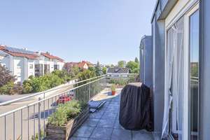 Zweifacher Balkon, viel Licht, viel Platz: Attraktive 3-Zimmer-Dachgeschosswohnung – Die vollständige Adresse der Immobilie erhältst du vom Anbieter., 85055 Nordost, Ingolstadt – Vorschaubild 7