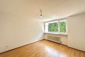 Charmante 2-Zimmer-Wohnung – Plettstraße 51, 81735 Neuperlach, München – Vorschaubild 4