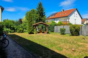 Schöne großzügige 3-Zimmer-Erdgeschoss-Wohnung mit Garten in Augsburg-Firnhaberau – Die vollständige Adresse der Immobilie erhältst du vom Anbieter., 86169 Firnhaberau, Augsburg – Vorschaubild 13