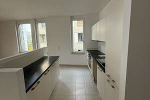 Helle 3-Zimmer Wohnung mit Einbauküche und Balkon am Mauerpark – Lichtburgring 2, 13355 Gesundbrunnen, Berlin – Vorschaubild 3