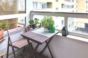 ***Charmante 3-Zimmer-ETW - renovierungsbedürftig - Fahrstuhl - TG-Stellplatz - Berlin-Charlottenbu – Die vollständige Adresse der Immobilie erhältst du vom Anbieter., 14059 Charlottenburg, Berlin – Vorschaubild 4