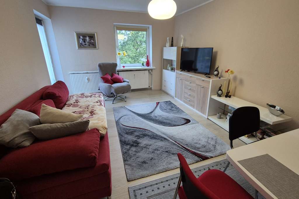 2-Zimmer-Wohnung mit Balkon und Blick ins Grüne