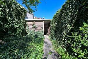 Wohnen im Grünen: Großzügige Erdgeschosswohnung mit weitläufigem Garten und viel Freiraum. – Die vollständige Adresse der Immobilie erhältst du vom Anbieter., 86199 Göggingen-Süd, Augsburg – Vorschaubild 22