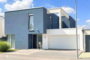 Streng geometrisch, kompromisslos großzügig: Ihr neues, repräsentatives Familiendomizil – Die vollständige Adresse der Immobilie erhältst du vom Anbieter., 66129 Bübingen, Saarbrücken – Vorschaubild 2