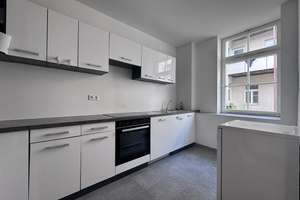 Schöne und helle Zwei-Zimmer-Wohnung im Herzen von Stuttgart – Die vollständige Adresse der Immobilie erhältst du vom Anbieter., 70178 Heusteigviertel, Stuttgart – Vorschaubild 5