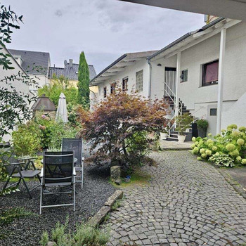 Attraktive Kapitalanlage: Gepflegtes Mehrfamilienhaus im Herzen von Weilerswist