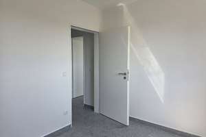 TOP sanierte 3 Zimmer Wohnung mit Balkon, Wohnberechtigungsschein erforderlich – Kurt Schumacherstraße 374, 45894 Buer, Gelsenkirchen – Vorschaubild 4