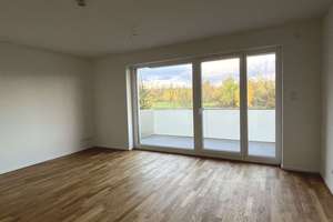 Hochparterre: 2-Zimmer-Wohnung direkt am Kanal (Lindenauer Hafen) mit Aufzug, Balkon u. Vorratsraum – Hafenstraße 9C, 4179 Schönau, Leipzig – Vorschaubild 3