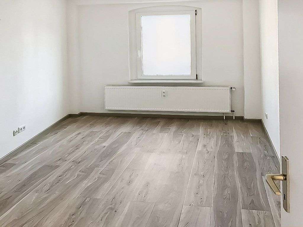 Immobilie in Halle (Saale) - Kapitalanlage: Zwei schöne 3-Zimmer-Wohnungen als Paket in zentraler Lage von Halle - Bild 1