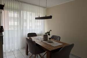Großzügige 4-Zimmer-Wohnung mit Aufzug direkt am Opladener Platz – Peter-Neuenheuser -Straße 2, 51379 Opladen, Leverkusen – Vorschaubild 5