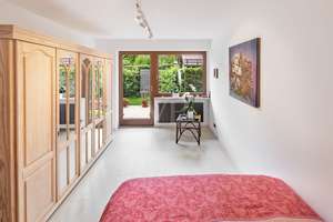 Großzügiges Einfamilienhaus mit ruhigem Garten und vielseitigem Platzangebot – Die vollständige Adresse der Immobilie erhältst du vom Anbieter., 81245 Obermenzing, München – Vorschaubild 7