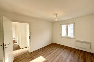 Perfekt geeignet für 2-er WG! Freie & helle 2-Zimmer-Wohnung im 2.OG in nettem MFH direkt an der TH – Die vollständige Adresse der Immobilie erhältst du vom Anbieter., 90489 Wöhrd, Nürnberg – Vorschaubild 3