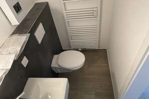 WG-Zimmer in renovierter Dachgeschosswohnung in bester Lage! – Die vollständige Adresse der Immobilie erhältst du vom Anbieter., 53115 Poppelsdorf, Bonn – Vorschaubild 6