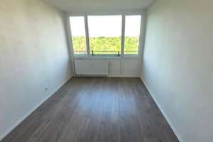 Ruhige 3-Zimmer-Wohnung mit Balkon im 7. Stock in Mönchengladbach-Römerbrunnen – Römerbrunnen 16, 41238 Mülfort, Mönchengladbach – Vorschaubild 3
