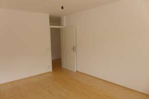 Zuhause mit 72 Quadratmetern, plus Hobbyraum + großer Loggia  in Solln – Rungestr. 43, 81479 Solln, München – Vorschaubild 18