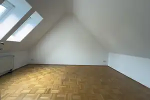 Leerstehendes Einfamilienhaus in München-Lerchenau – Ihr neues Zuhause – München – Vorschaubild 9