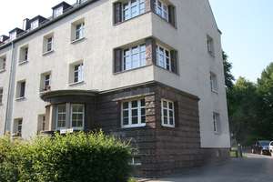 Start in den Frühling! 2-Zimmer-Wohnung Kliniknähe – Paul-Jäkel-Straße 80, 9113 Altendorf, Chemnitz – Vorschaubild 1