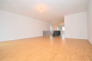 Auf 2 Ebenen - Maisonette mit Rooftop Terrasse – Václav-Havel-Platz 14, 53121 Bonn – Vorschaubild 4