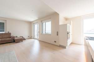 Echtes Penthouse - ultragepflegt, mit Kamin, freistehenden Küchenblock und Westterrasse – Die vollständige Adresse der Immobilie erhältst du vom Anbieter., 64293 Mitte, Darmstadt – Vorschaubild 14
