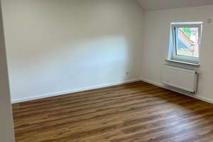 Zuhause mit vier Zimmern in Heilbronn – Mittelstraße 7, 74078 Neckargartach, Heilbronn – Vorschaubild 9