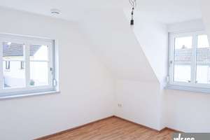 Charmante, kleine Doppelhaushälfte mit Balkon in Höchberg (kein Garten) – Sonnemannstraße 3, 97204 Höchberg – Vorschaubild 9