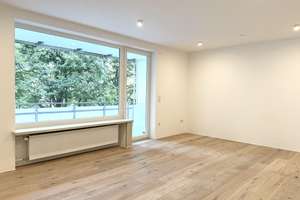 Stilvolle kernsanierte 3-Zimmer-Wohnung mit Balkon in Solln - Erstbezug, provisionsfrei – Geigenbergerstraße 49, 81477 Solln, München – Vorschaubild 2