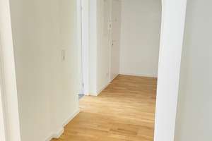Schöne 3-Zimmer-Wohnung im Hochparterre mit zwei Balkonen – Schweidnitzer Str. 2, 90473 Langwasser Südwest, Nürnberg – Vorschaubild 13