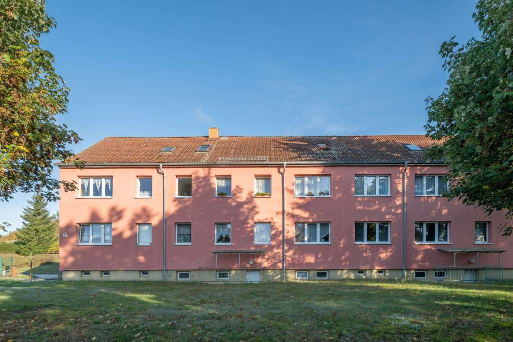 Immobilie in Schorfheide - 2-Zimmer-Wohnung im Norden Berlins, mit 2 Stellplätzen - Handwerkerobjekt - Bild 3