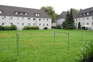Bald verfügbar: 2 Zimmer Wohnung in Bochum Riemke in U35-Nähe – Pantaleonstraße 13, 44807 Riemke, Bochum – Vorschaubild 2