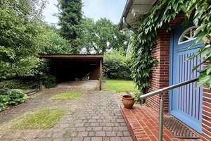 Bezugsfreies Einfamilienhaus mit Carport und Baugrundstück // Wacken, Lindenallee – Lindenallee 4, 25596 Wacken – Vorschaubild 8