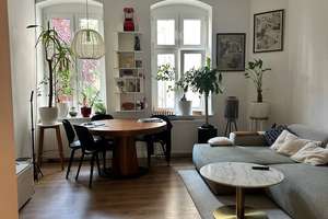 Renovierte 4-Zimmer-Altbauwohnung nahe Schönhauser Allee – zwei Grundbucheinheiten